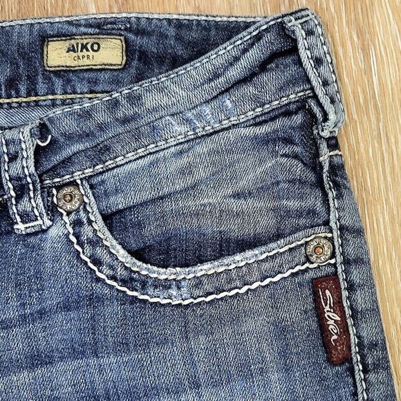 SILVER JEANS Aiko Capri Jeans Size 30 - Picture 4 of 6